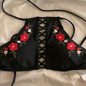 HOLLISTER EMBROIDERED FLOWER SWIM TOP